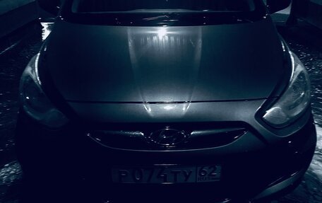 Hyundai Solaris II рестайлинг, 2013 год, 735 000 рублей, 6 фотография