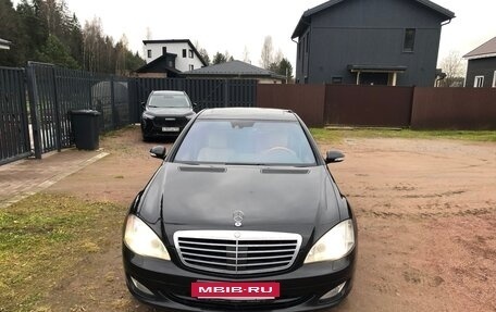 Mercedes-Benz S-Класс, 2006 год, 1 000 000 рублей, 2 фотография