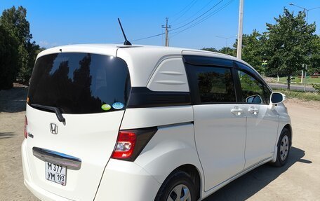 Honda Freed I, 2012 год, 1 250 000 рублей, 2 фотография