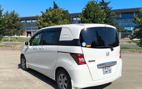 Honda Freed I, 2012 год, 1 250 000 рублей, 3 фотография