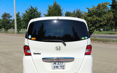 Honda Freed I, 2012 год, 1 250 000 рублей, 4 фотография