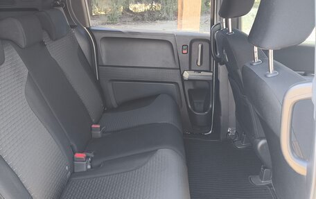 Honda Freed I, 2012 год, 1 250 000 рублей, 16 фотография