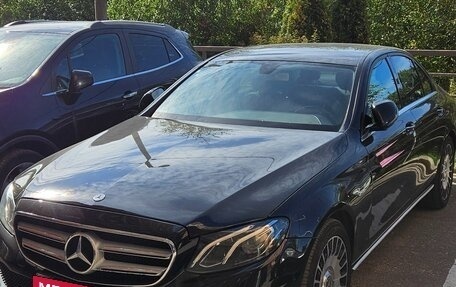 Mercedes-Benz E-Класс, 2016 год, 3 000 000 рублей, 1 фотография