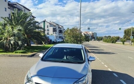 Opel Astra J, 2013 год, 875 000 рублей, 3 фотография