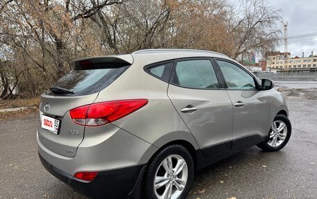 Hyundai ix35 I рестайлинг, 2011 год, 1 180 000 рублей, 3 фотография