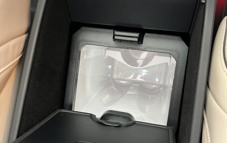 Mercedes-Benz S-Класс, 2015 год, 9 000 000 рублей, 26 фотография