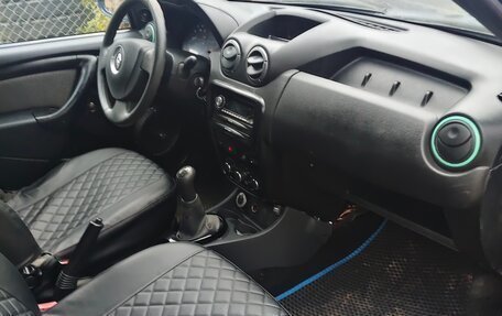 Renault Logan I, 2006 год, 195 000 рублей, 6 фотография