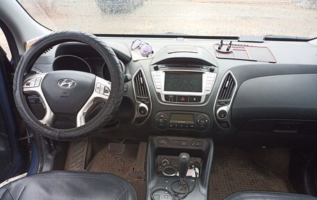 Hyundai ix35 I рестайлинг, 2013 год, 1 070 000 рублей, 3 фотография