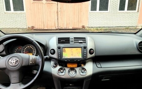 Toyota RAV4, 2010 год, 1 640 000 рублей, 9 фотография