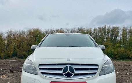 Mercedes-Benz B-Класс, 2013 год, 1 249 000 рублей, 2 фотография