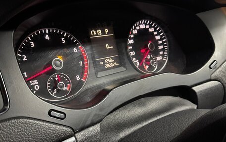 Volkswagen Jetta VI, 2011 год, 790 000 рублей, 13 фотография