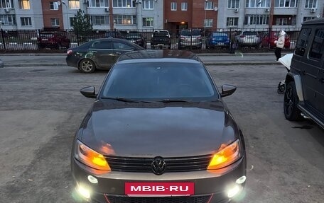 Volkswagen Jetta VI, 2011 год, 790 000 рублей, 6 фотография