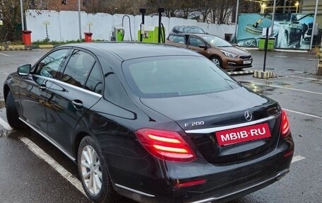 Mercedes-Benz E-Класс, 2016 год, 3 000 000 рублей, 8 фотография