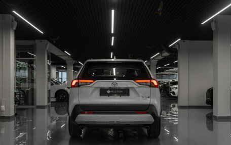 Toyota RAV4, 2025 год, 4 300 000 рублей, 6 фотография