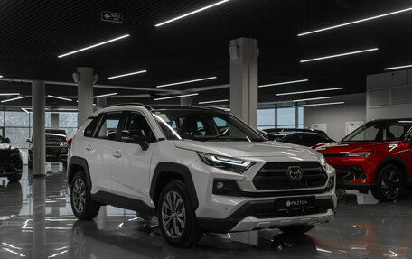 Toyota RAV4, 2025 год, 4 300 000 рублей, 2 фотография