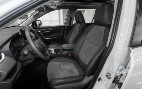 Toyota RAV4, 2025 год, 4 300 000 рублей, 9 фотография