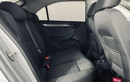 Skoda Rapid I, 2018 год, 1 120 000 рублей, 11 фотография