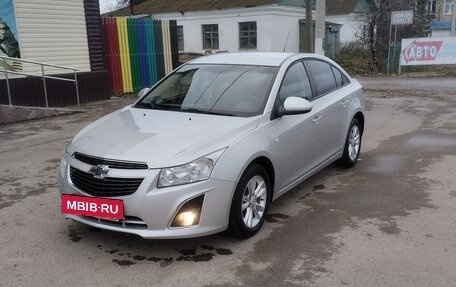 Chevrolet Cruze II, 2013 год, 1 000 000 рублей, 2 фотография