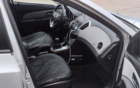 Chevrolet Cruze II, 2013 год, 1 000 000 рублей, 9 фотография