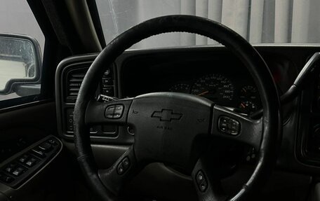 Chevrolet Tahoe II, 2004 год, 769 888 рублей, 10 фотография