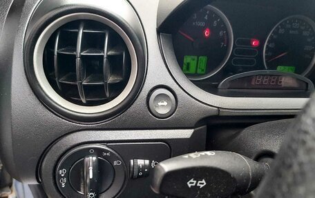 Ford Fiesta, 2005 год, 310 000 рублей, 16 фотография