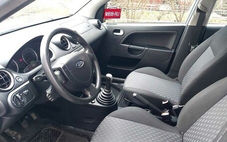 Ford Fiesta, 2005 год, 310 000 рублей, 7 фотография