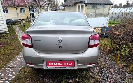 Renault Logan II, 2015 год, 500 000 рублей, 3 фотография