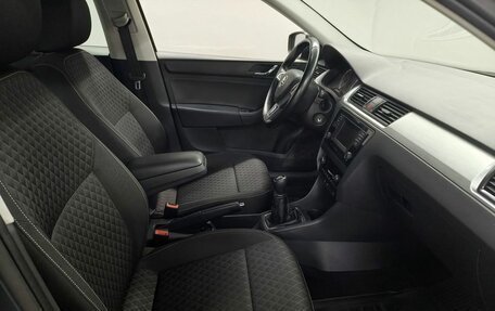 Skoda Rapid I, 2016 год, 850 000 рублей, 10 фотография