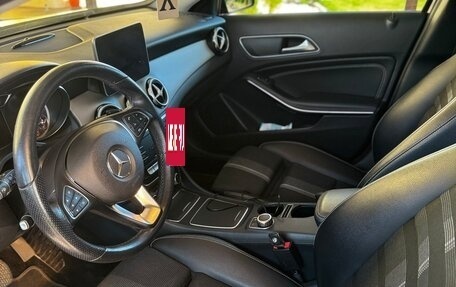 Mercedes-Benz GLA, 2019 год, 2 200 000 рублей, 2 фотография