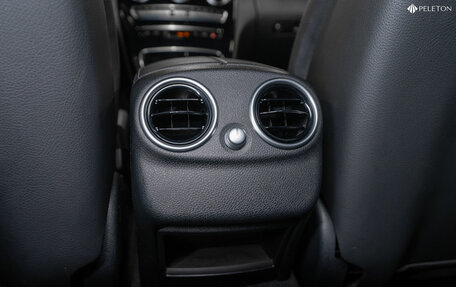 Mercedes-Benz C-Класс, 2019 год, 2 950 000 рублей, 13 фотография