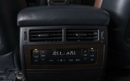 Toyota Land Cruiser 200, 2017 год, 5 775 000 рублей, 19 фотография