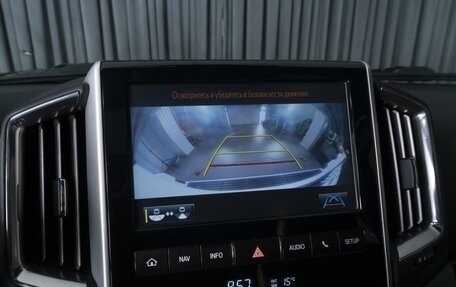 Toyota Land Cruiser 200, 2017 год, 5 775 000 рублей, 15 фотография