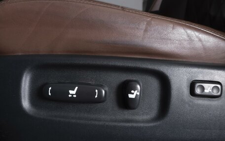 Toyota Land Cruiser 200, 2017 год, 5 775 000 рублей, 26 фотография