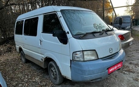 Mazda Bongo IV, 2001 год, 300 000 рублей, 1 фотография