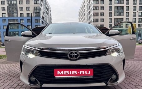 Toyota Camry, 2014 год, 2 190 000 рублей, 1 фотография