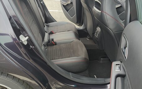 Mercedes-Benz A-Класс, 2015 год, 1 950 000 рублей, 11 фотография