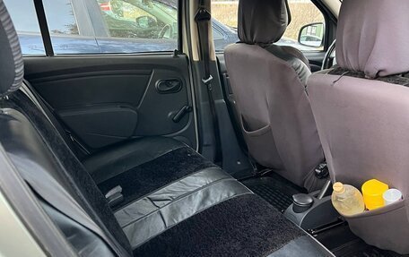 Renault Sandero I, 2011 год, 600 000 рублей, 6 фотография