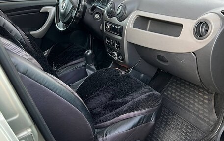 Renault Sandero I, 2011 год, 600 000 рублей, 4 фотография