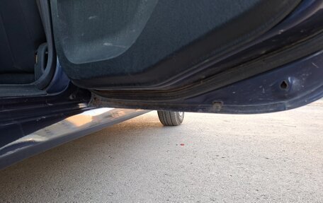 Mitsubishi Carisma I, 2002 год, 449 000 рублей, 23 фотография