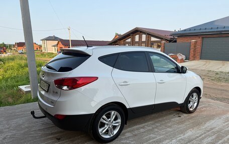 Hyundai ix35 I рестайлинг, 2012 год, 1 280 000 рублей, 2 фотография