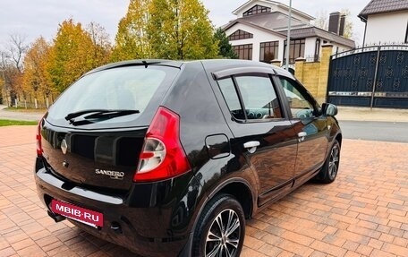 Renault Sandero I, 2011 год, 685 000 рублей, 5 фотография