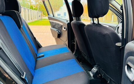 Renault Sandero I, 2011 год, 685 000 рублей, 29 фотография