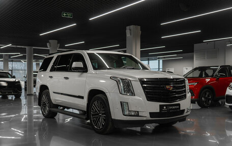 Cadillac Escalade IV, 2019 год, 6 370 000 рублей, 2 фотография