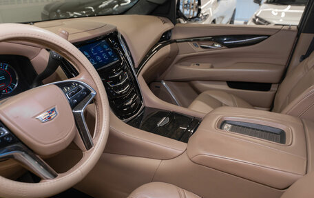 Cadillac Escalade IV, 2019 год, 6 370 000 рублей, 22 фотография