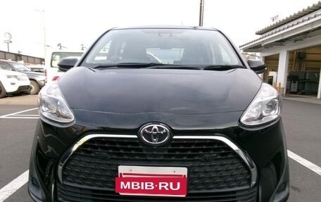 Toyota Sienta II, 2022 год, 1 280 777 рублей, 3 фотография