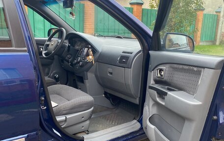 KIA Carens I (RS), 2006 год, 600 000 рублей, 8 фотография