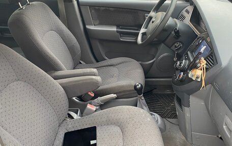 KIA Carens I (RS), 2006 год, 600 000 рублей, 9 фотография