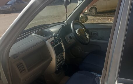 Nissan Cube II, 2002 год, 245 000 рублей, 6 фотография