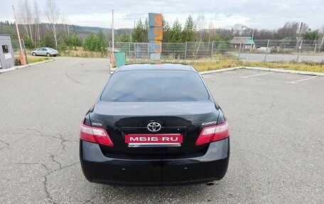 Toyota Camry, 2008 год, 980 000 рублей, 4 фотография