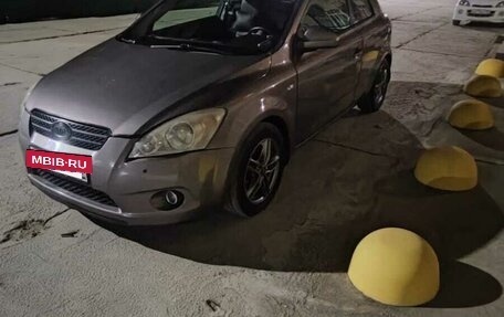 KIA cee'd I рестайлинг, 2008 год, 750 000 рублей, 2 фотография